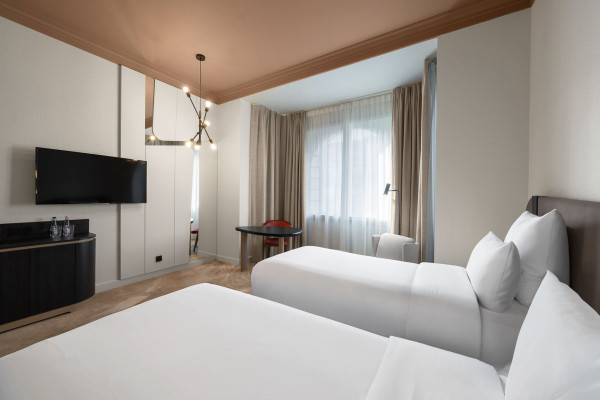 Superior Room with 2 single beds