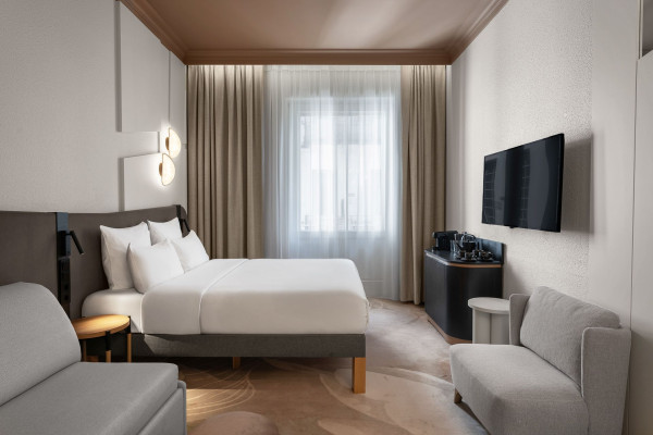 Deluxe Room with 1 double bed and sofa